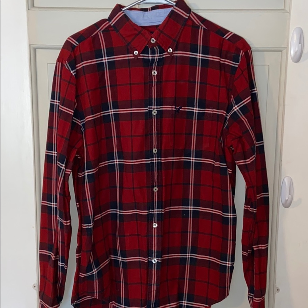 American Eagle red & black flannel shirt